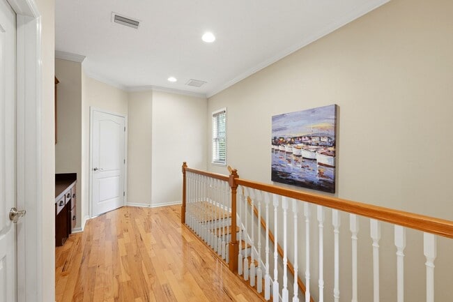 Building Photo - 477 SW 128th Terrace