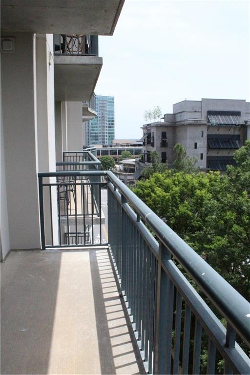 Building Photo - 3040 Peachtree Rd NW