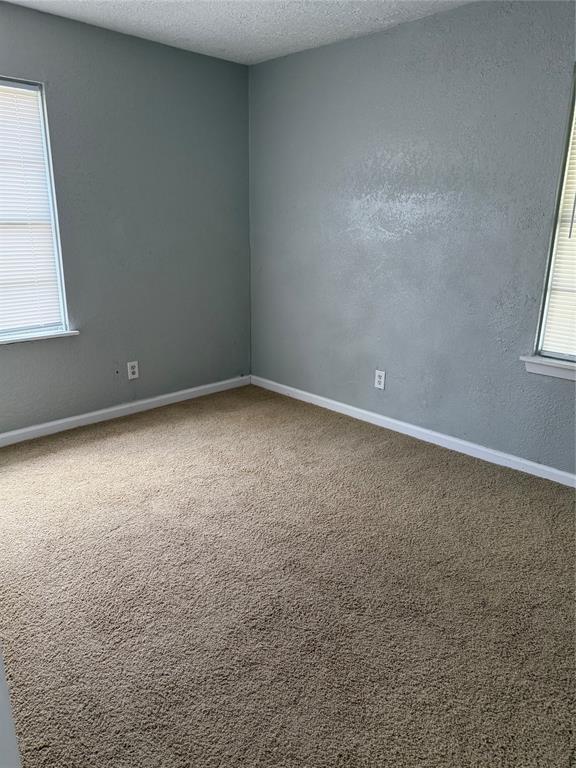 Building Photo - 2402 Rosemead Dr