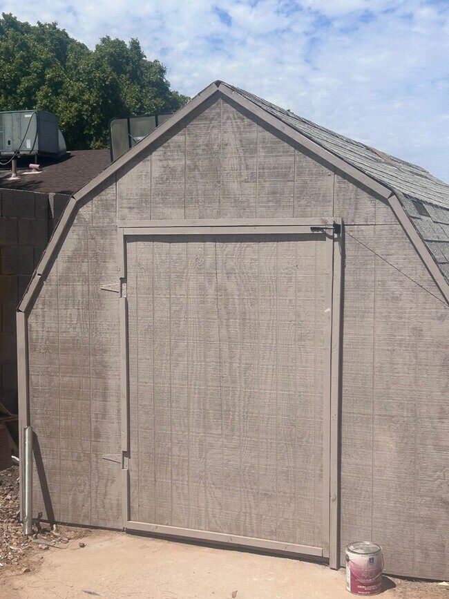 Building Photo - 4244 N 85th Ave