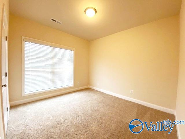 Building Photo - 110 Pointe Haven Ct