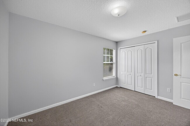 Building Photo - 6377 Island Forest Dr