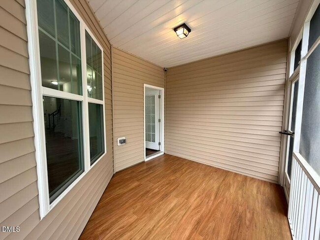 Building Photo - 6009 Beale Loop