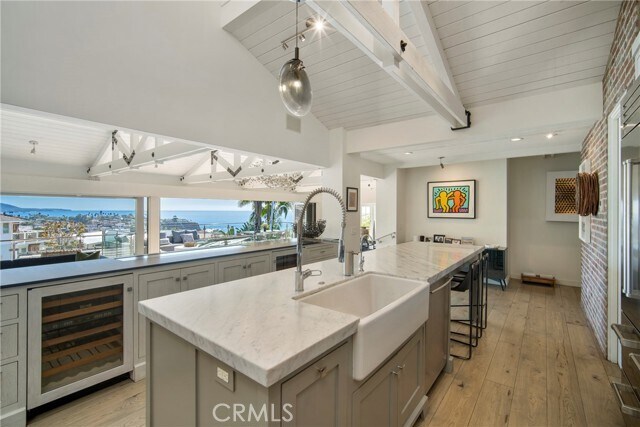 Building Photo - 998 Emerald Bay