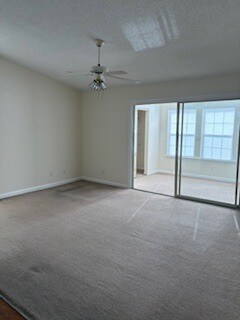 Building Photo - 2225 Huntingdon Dr