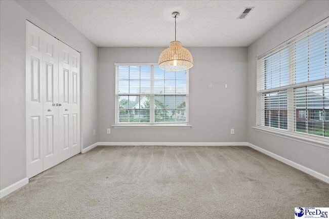 Building Photo - 529 3rd Loop Rd