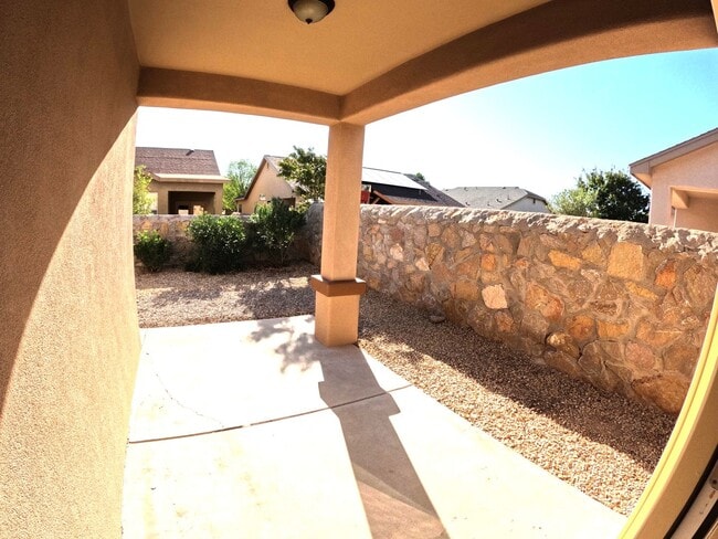 Building Photo - 7518 Sierra Bella Pl