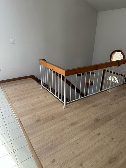 Building Photo - 21 Olney St