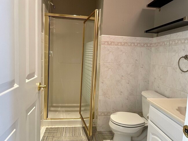 Building Photo - 123 Newbury St