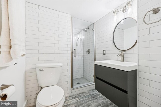 Building Photo - 7614 Carteret Rd