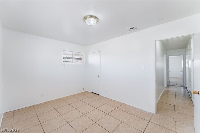 Building Photo - 1108 Tumbleweed Ave