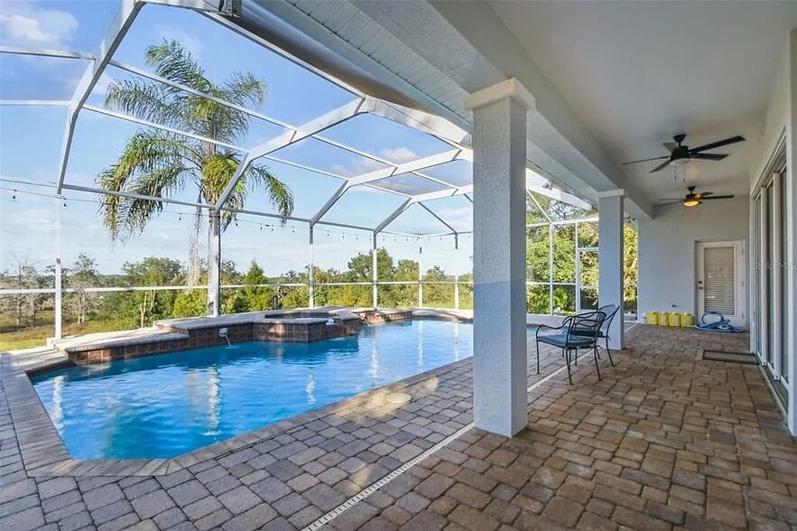 Building Photo - 36747 Open Country Ln