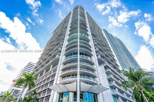 Building Photo - 690 SW 1st Ct