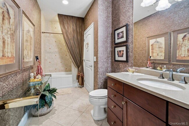 Building Photo - 336 Trotting Ln