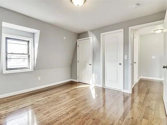 Building Photo - 585 Bramhall Ave