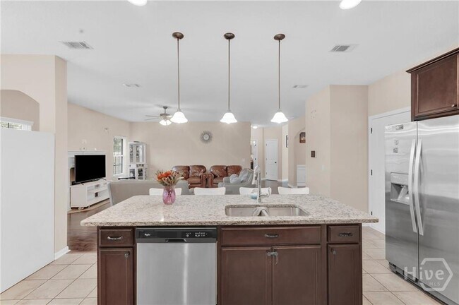 Building Photo - 23 Veranda Trail