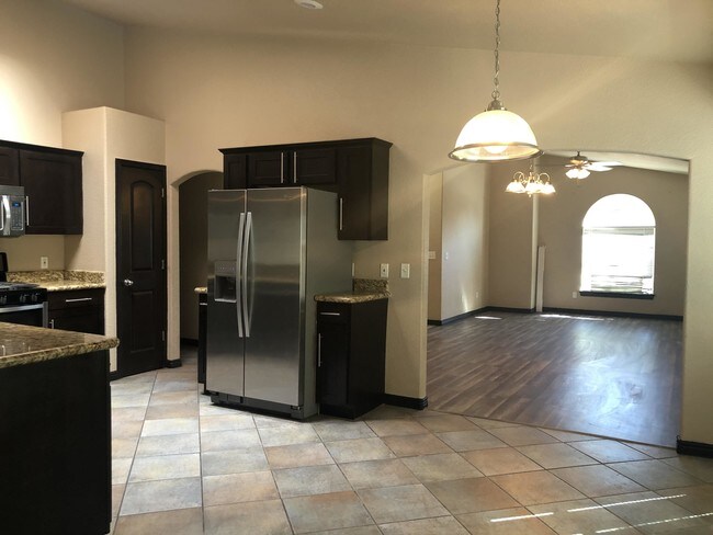 Building Photo - 12717 Tierra Roman Dr