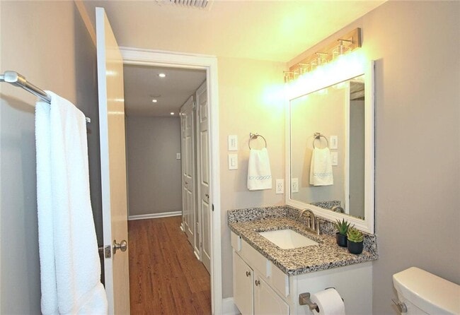 Building Photo - 38 La Rue Pl NW