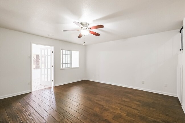 Building Photo - 5005 Georgi Ln