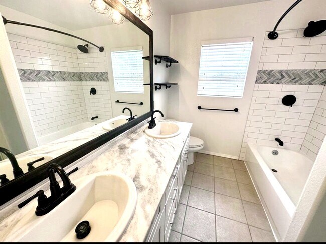 Building Photo - 91-6471-6471 Kapolei Pkwy