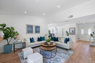 Building Photo - 27241 Via Burgos