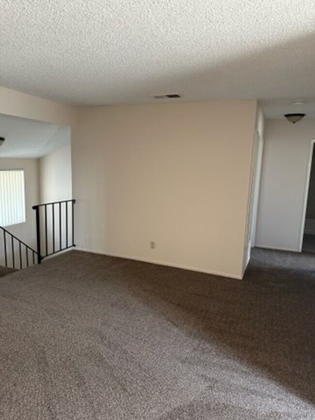 Building Photo - 3251 Triumph Ln