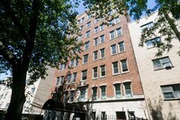 Building Photo - 940 W Winona St