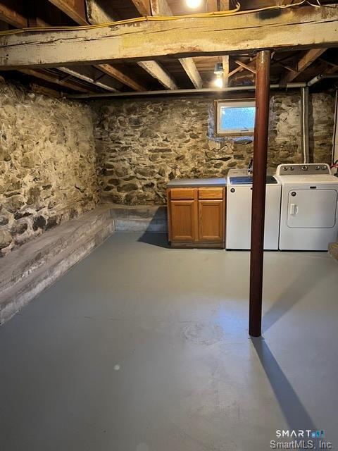 Building Photo - 6 Boys Ave