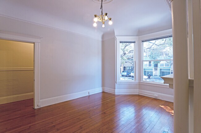 Building Photo - 84a Sanchez St