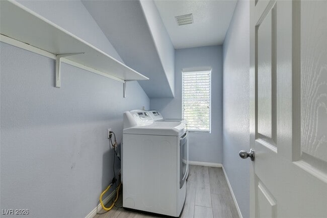 Building Photo - 1555 Homeward Cloud Ave