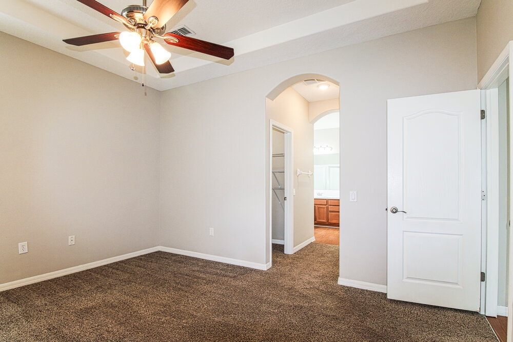 Building Photo - 3731 Braemere Dr
