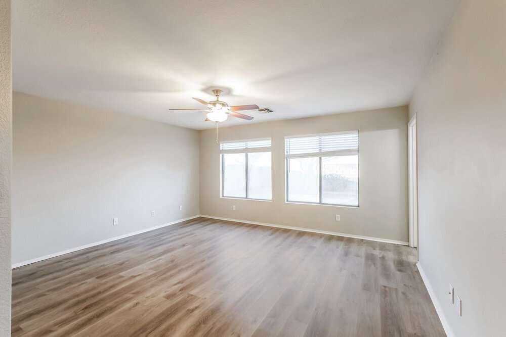 Building Photo - 16083 W Monroe St