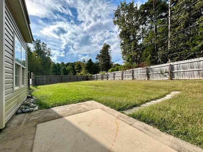 Building Photo - 5915 Parkstone Drive