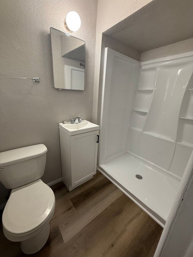 Building Photo - $2000 MOVE-IN SPECIAL