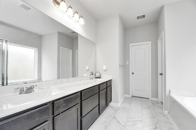 Building Photo - 8802 Mallow Rose Wy