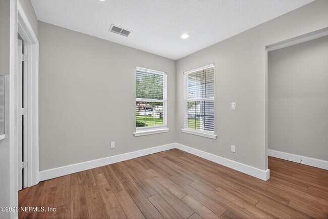 Building Photo - 11048 Stutz Ct