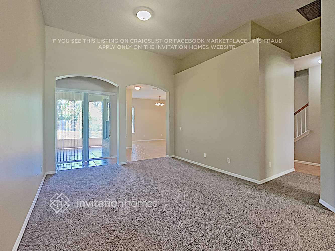 Building Photo - 945 Pickfair Terrace