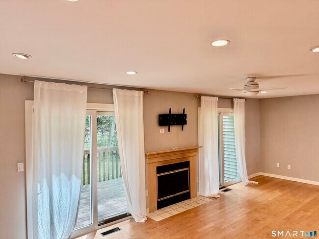 Building Photo - 58 Uplands Way