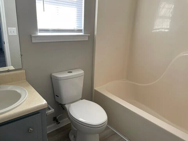 Building Photo - 1311 Loblolly Dr