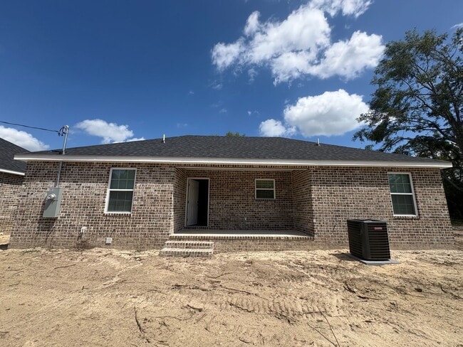 Building Photo - 3 Bed 2 Bath - New Construction Brick Homes