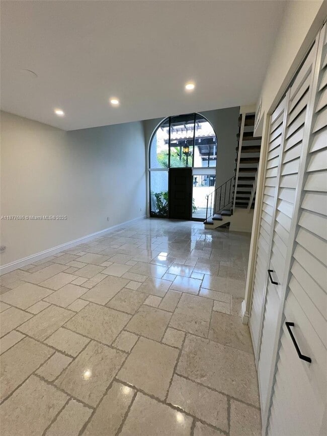 Building Photo - 9280 Biscayne Blvd
