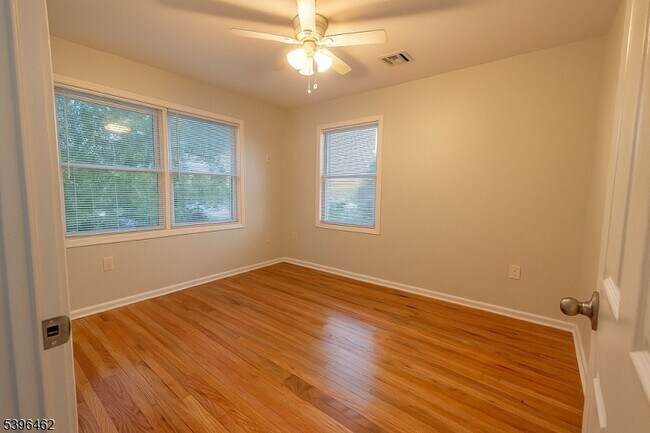 Building Photo - 268 NJ-36