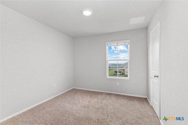 Building Photo - 13508 Tai Londo Dr