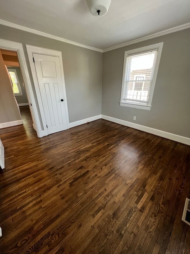 Building Photo - 2 Bedroom 1 Bath Single Family Home