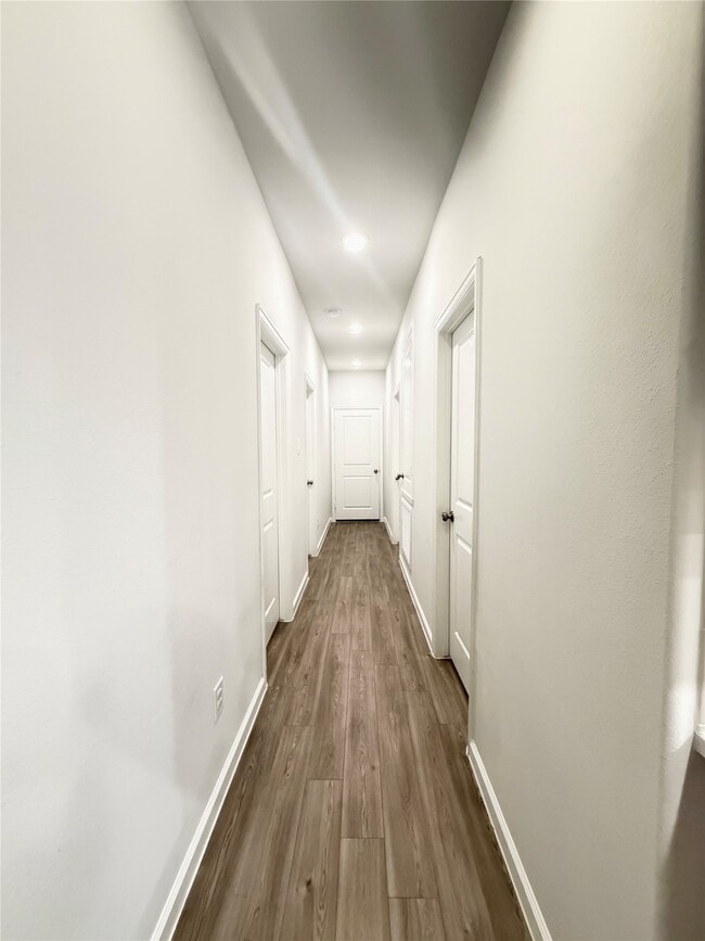 Building Photo - 12915 Catfish River Ct