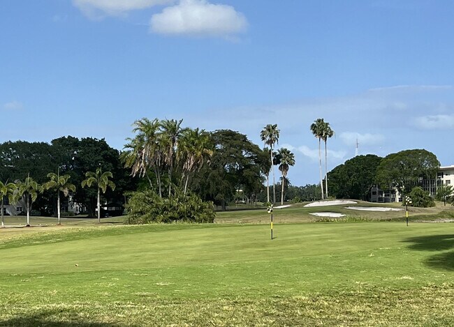 Building Photo - 4801 Martinique Pl