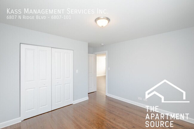 Building Photo - 6807 N Ridge Blvd