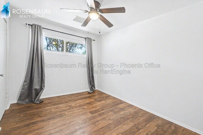 Building Photo - 508 W 18th St