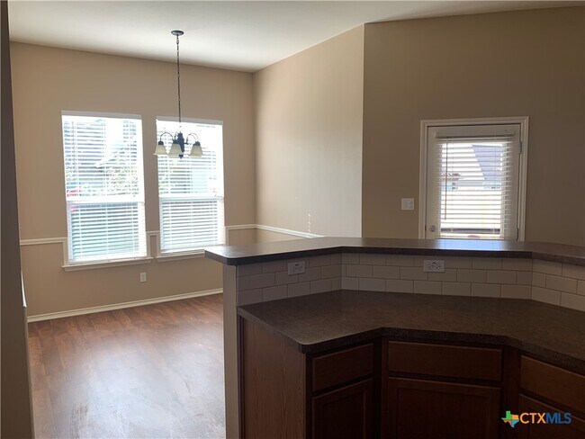 Building Photo - 1113 Branchwood Way