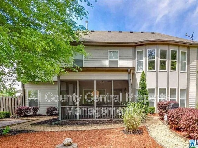 Building Photo - 8038 Mary Alice Way